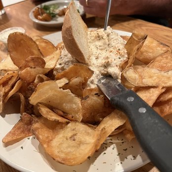 O'Rorke's Eatery & Spirits - Crab dip n house chips - Irish Near Me - Gettysburg, Pennsylvania