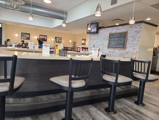 Cindy's on 34 by null