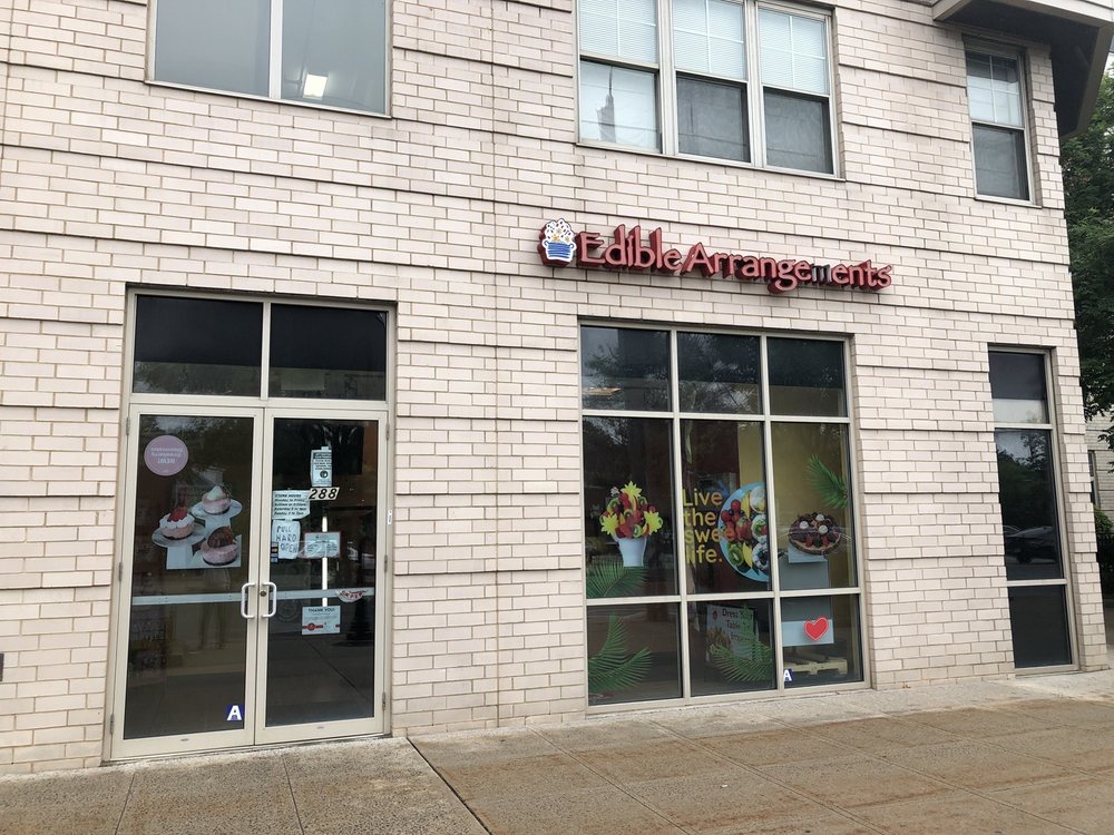 EDIBLE ARRANGEMENTS Updated October 2024 15 Photos & 20 Reviews