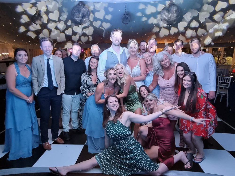 MARK TOLLISS ENTERTAINMENTS Updated May 2024 53 Photos 39 Corinne