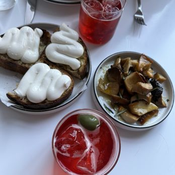 Misi - Ricotta Toast & Misi Spritz - Italian Near Me - Brooklyn, New York Misi - Ricotta Toast & Misi Spritz - Italian Near Me - Brooklyn, New York