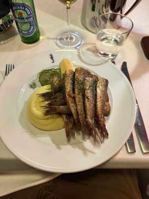 Restaurant Sea Horse by null