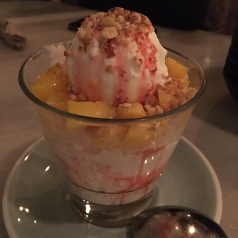 印尼餐廳1968 - Mango sticky rice with coconut ice cream - Indonesian Near Me - Hong Kong, HK 印尼餐廳1968 - Mango sticky rice with coconut ice cream - Indonesian Near Me - Hong Kong, HK