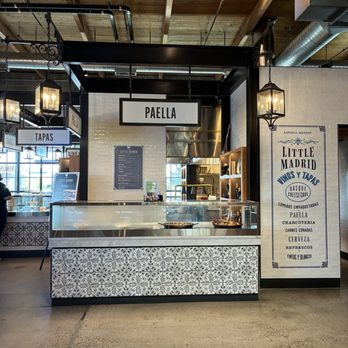 Sawmill Market - Food Court Near Me - Albuquerque, New Mexico