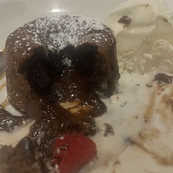 Morton's The Steakhouse - Lava Morton's Legendary Hot Chocolate Cake® - Steakhouses Near Me - Miami, Florida Morton's The Steakhouse - Lava Morton's Legendary Hot Chocolate Cake® - Steakhouses Near Me - Miami, Florida