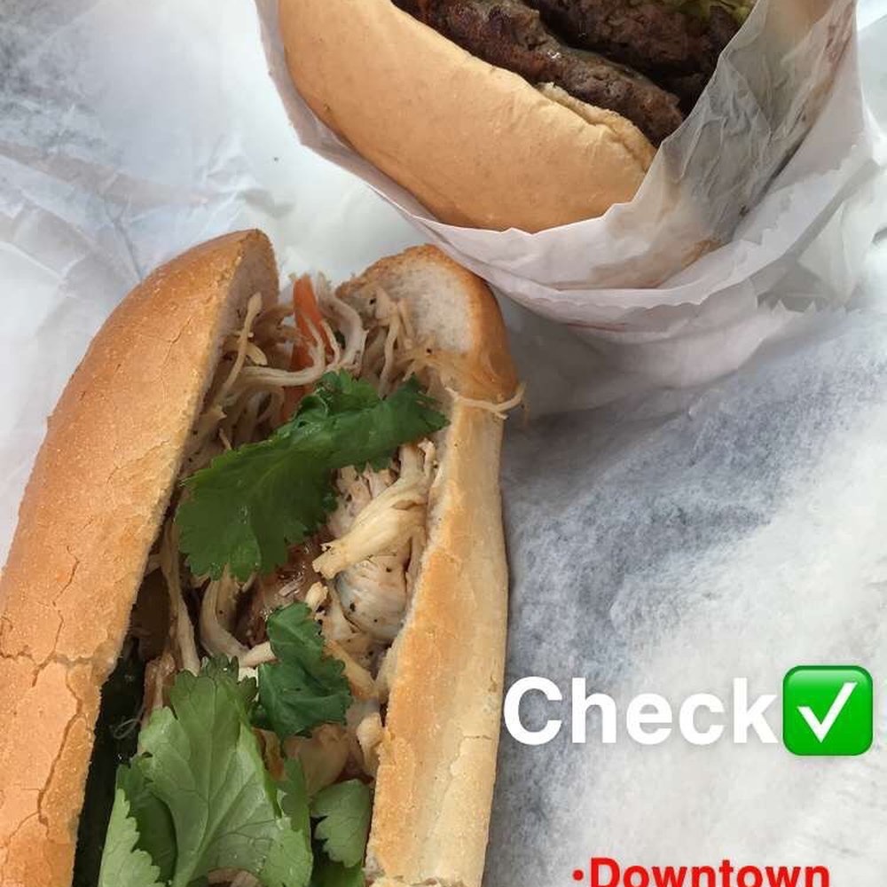 Stack Burger - Shredded Chicken and Double Stack - Breakfast & Brunch Near Me - Houston, Texas