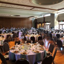 Julia K Caters - Sit Down Luncheon for 450 guests