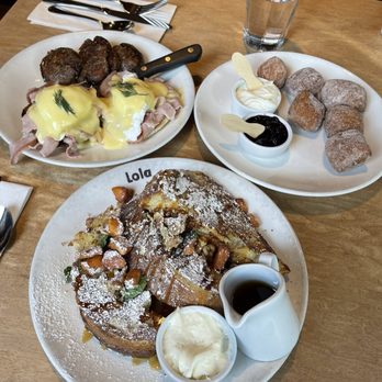 Lola - Made To Order Doughnuts, Eggs Benedict, Como French Toast - Greek Near Me - Seattle, Washington Lola - Made To Order Doughnuts, Eggs Benedict, Como French Toast - Greek Near Me - Seattle, Washington