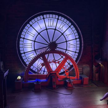 Hijinx Hotel - Eatertainment Near Me - Irvine, California