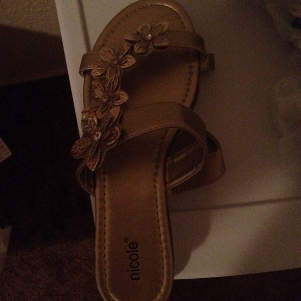 Ross Dress for Less - Shoes - Department Stores Near Me - Manteca, California