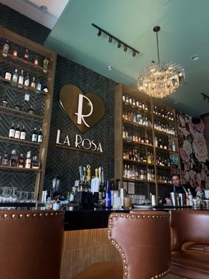 La Rosa Gastrobar by null