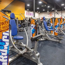 Crunch Fitness - Ballantyne