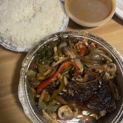 Mirador - A burnt piece of steak, rice that's overcooked and smells/tastes burnt and beans.