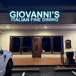 Giovanni's Italian Restaurant - Storefront