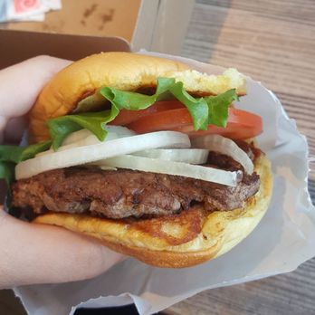 Shake Shack Century City Mall - 2nd Floor - Hamburger with lettuce onions and tomato added on - Fast Food Near Me - Los Angeles, California Shake Shack Century City Mall - 2nd Floor - Hamburger with lettuce onions and tomato added on - Fast Food Near Me - Los Angeles, California