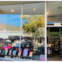 Sierra Madre Books - Front entrance.