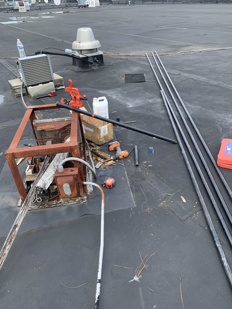 Slide of Plumbs Up Plumbing