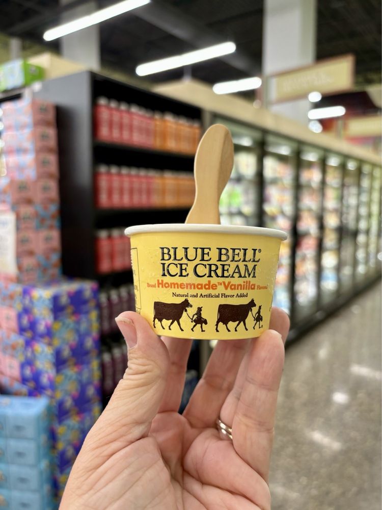 NIEMANN HARVEST MARKET Updated August 2024 136 Photos & 19 Reviews