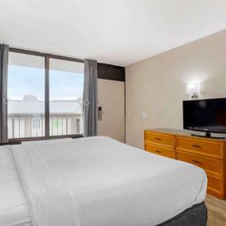 Extended Stay America Suites - Bristol - Studio Suite - 1 King Bed