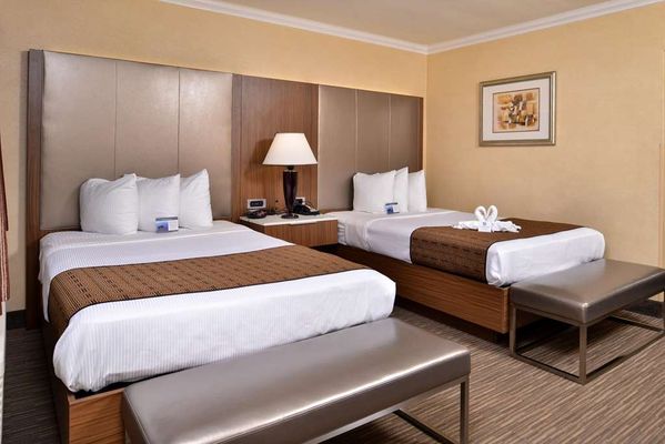 Best Western Hollywood Plaza Inn Hotel - Hollywood Walk of Fame LA by null