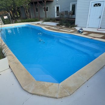 Deluxe Pool & Spa - Pool & Hot Tub Service Near Me Deluxe Pool & Spa - Pool & Hot Tub Service Near Me