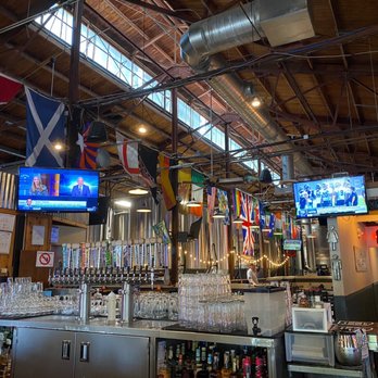 Four Peaks Brewing - Pubs Near Me - Tempe, Arizona