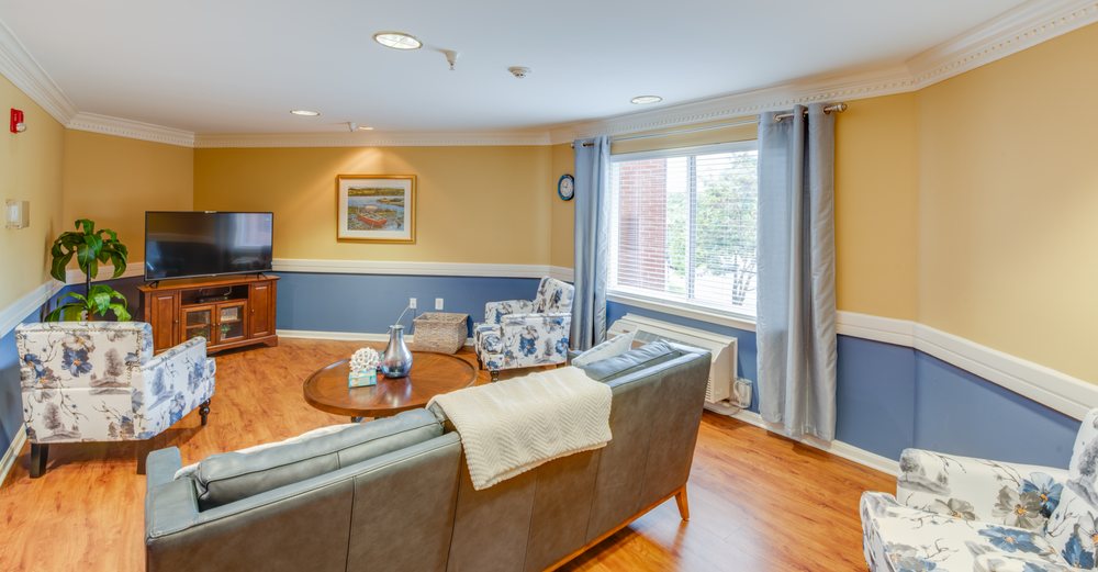 ANDREW KIM HOUSE Updated September 2024 Request Information 2100