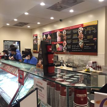 Cold Stone Creamery - Staff is helpful - Ice Cream & Frozen Yogurt Near Me - Tampa, Florida Cold Stone Creamery - Staff is helpful - Ice Cream & Frozen Yogurt Near Me - Tampa, Florida