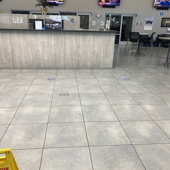 Van Nuys CDJR - Reception - Car Dealers Near Me - Van Nuys, California Van Nuys CDJR - Reception - Car Dealers Near Me - Van Nuys, California