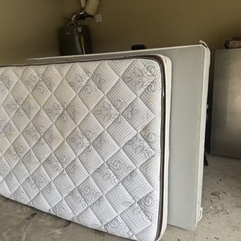 Pack Rat Junk Removal - This is a Queen sized Mattress and its box spring. - Junk Removal & Hauling Near Me - Tyler, Texas Pack Rat Junk Removal - This is a Queen sized Mattress and its box spring. - Junk Removal & Hauling Near Me - Tyler, Texas