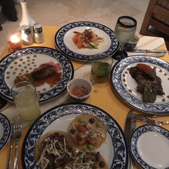 Market Café - Dinner - Mexican Near Me - Cancún, ROO Market Café - Dinner - Mexican Near Me - Cancún, ROO