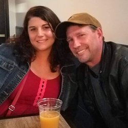 Coastal Taproom - Happy, fun, relaxed crowd