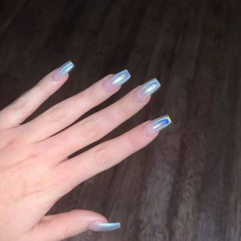 Diamond Nails - Nail Salons Near Me - Austin, Texas