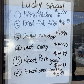 Lucky Box Restaurant - Look for the Specials menu posted on the window - Chinese Near Me - Honolulu, Hawaii