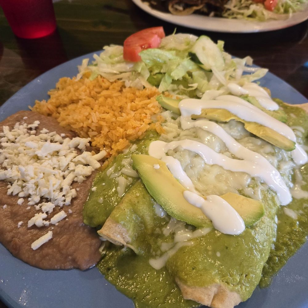 El Sabor de Puebla - Enchiladas Verdes - Mexican Near Me - Madison, Wisconsin El Sabor de Puebla - Enchiladas Verdes - Mexican Near Me - Madison, Wisconsin