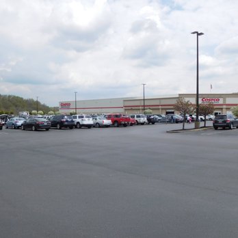 Costco - Front Entrance View - Wholesale Stores Near Me - Pittsburgh, Pennsylvania