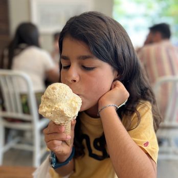 Mitchell's Ice Cream - Solon - Lemon white chocolate cookie - Ice Cream & Frozen Yogurt Near Me - Solon, Ohio Mitchell's Ice Cream - Solon - Lemon white chocolate cookie - Ice Cream & Frozen Yogurt Near Me - Solon, Ohio