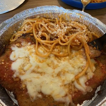 La Pasta - Chicken Parma & Spaghetti - Italian Near Me - Lynwood, California
