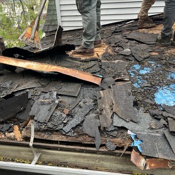 Rey Contractor - Roofing Near Me Rey Contractor - Roofing Near Me