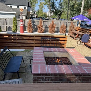 Table on 6th - Outdoor fire pit - Burgers Near Me - Bentonville, Arkansas Table on 6th - Outdoor fire pit - Burgers Near Me - Bentonville, Arkansas