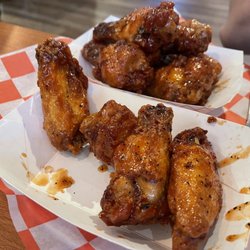 Outlaw Barbecue - Wings (honey BBQ)