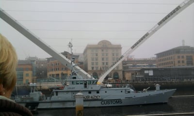 Gateshead Millennium Bridge by null