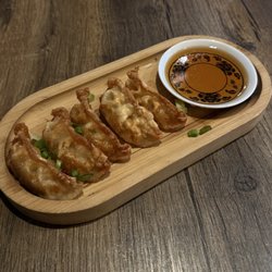 Umami Noodle Bar - Gyoza