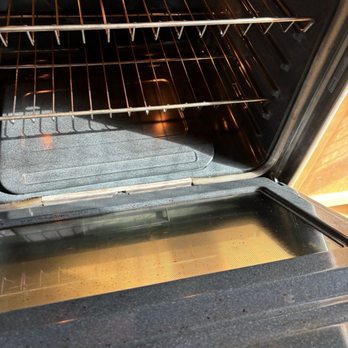 Maid For Seattle Cleaning Service - Oven - Home Cleaning Near Me Maid For Seattle Cleaning Service - Oven - Home Cleaning Near Me