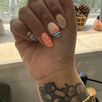 Lavish Nails & Spa - Nail Technicians Near Me - Thousand Oaks, California Lavish Nails & Spa - Nail Technicians Near Me - Thousand Oaks, California