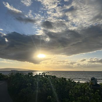 Fairmont Kea Lani - Sunset! - Resorts Near Me - Wailea, Hawaii