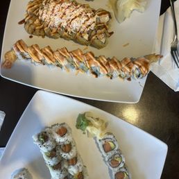 Salmon avocado Alaskan Roll Flying Crawfish Roll Salmon avocado Alaskan Roll Flying Crawfish Roll