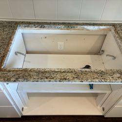 The Appliance Company - Granite needed cutting in order to fit new cooktop!!  Precision cuts, no mess, superior job well done.