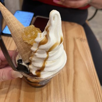 Sweet Cow Cafe - Dirty boba added honey comb - Ice Cream & Frozen Yogurt Near Me - Pasadena, California Sweet Cow Cafe - Dirty boba added honey comb - Ice Cream & Frozen Yogurt Near Me - Pasadena, California
