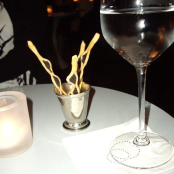 Daniel - bread sticks - French Near Me - New York, New York Daniel - bread sticks - French Near Me - New York, New York